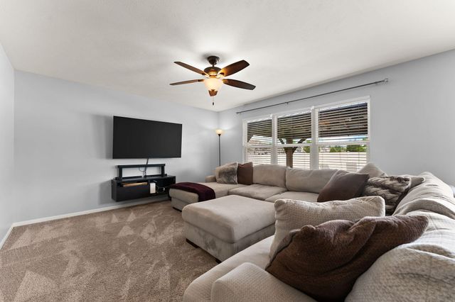 1167 Kinner Drive, Chesterton, IN 46304
