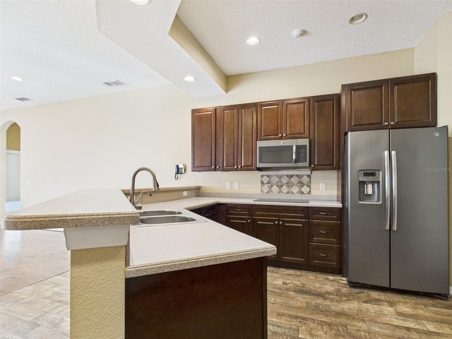 2533 WOOD POINTE DRIVE, Holiday, FL 34691