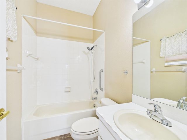 2533 WOOD POINTE DRIVE, Holiday, FL 34691