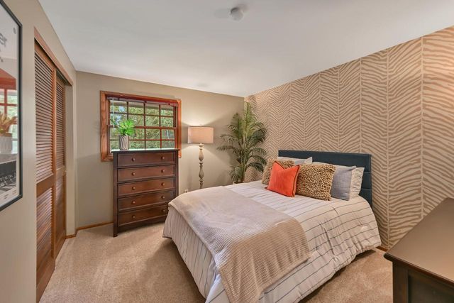9506 N Wakefield COURT, Bayside, WI 53217