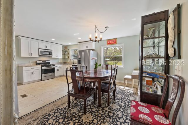 196 Country Craft Rd, Estill, SC 29918