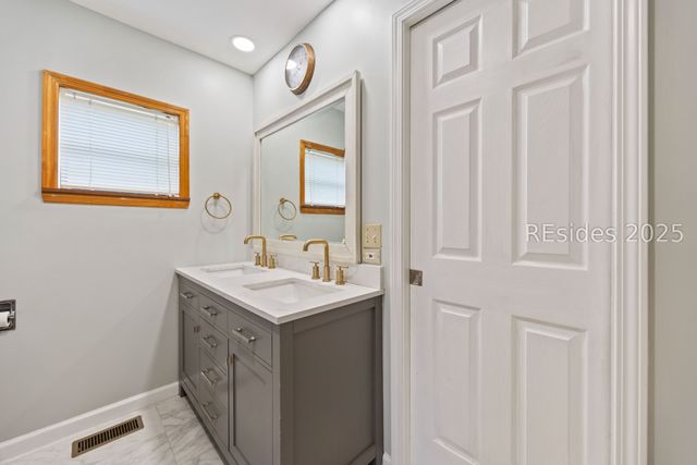 196 Country Craft Rd, Estill, SC 29918