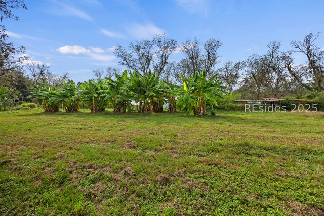 196 Country Craft Rd, Estill, SC 29918