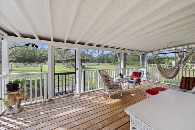 196 Country Craft Rd, Estill, SC 29918