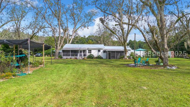 196 Country Craft Rd, Estill, SC 29918