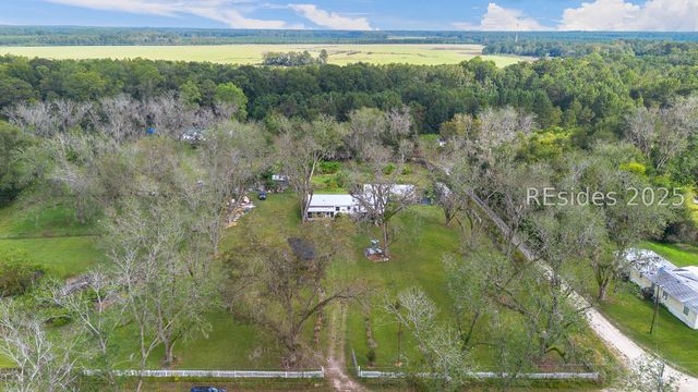 196 Country Craft Rd, Estill, SC 29918