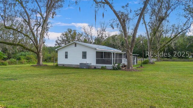 196 Country Craft Rd, Estill, SC 29918