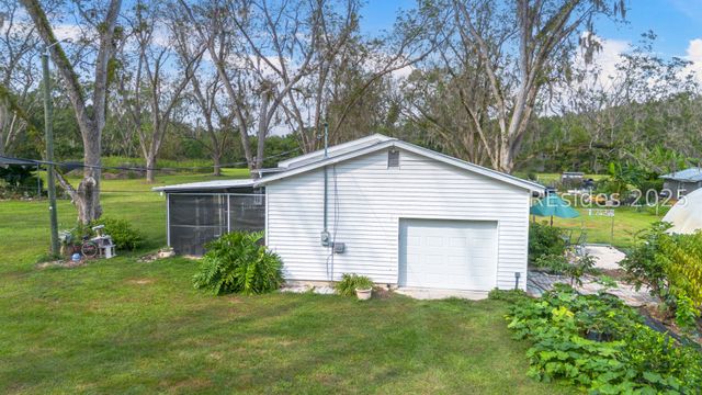 196 Country Craft Rd, Estill, SC 29918