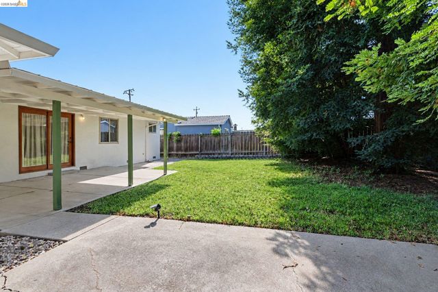 3304 Camby Rd, Antioch, CA 94509