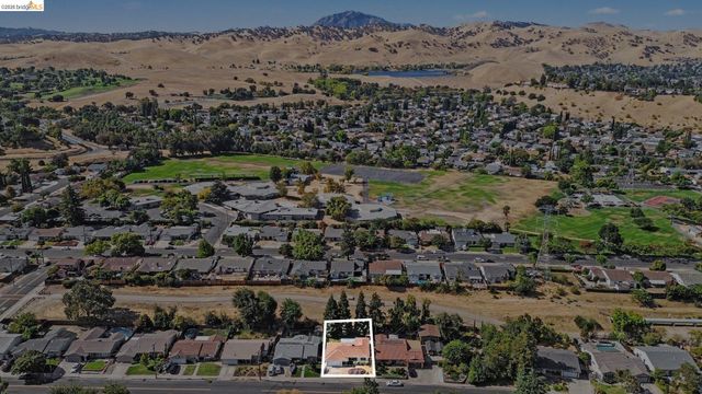 3304 Camby Rd, Antioch, CA 94509