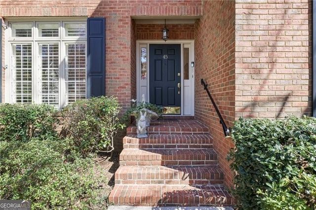 45 Paces West Drive NW, Atlanta, GA 30327