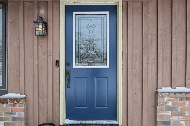 2915 Thornapple COURT, Racine, WI 53402