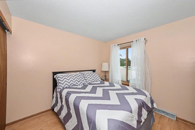 2915 Thornapple COURT, Racine, WI 53402