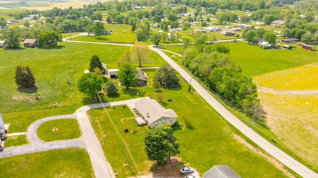 74 Stonehedge Court, Monticello, KY 42633