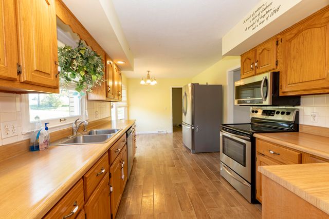 74 Stonehedge Court, Monticello, KY 42633