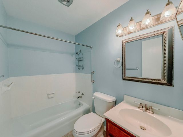 74 Stonehedge Court, Monticello, KY 42633
