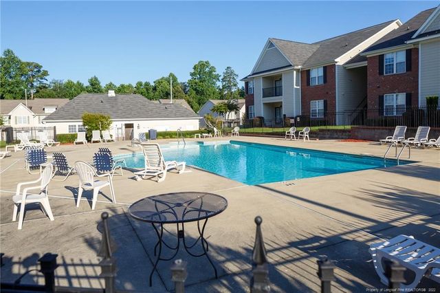 3940 Bardstown Ct Court 201, Fayetteville, NC 28304