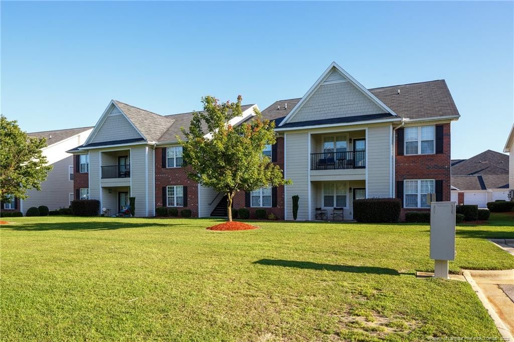 3940 Bardstown Ct Court 201, Fayetteville, NC 28304