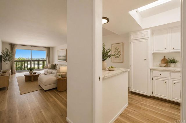 2475 Jefferson Street 103, Carlsbad, CA 92008