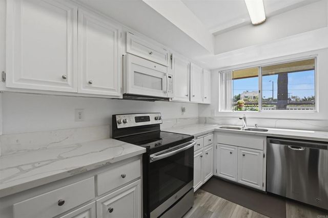 2475 Jefferson Street 103, Carlsbad, CA 92008