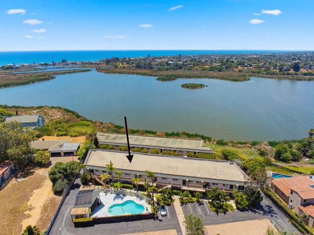2475 Jefferson Street 103, Carlsbad, CA 92008