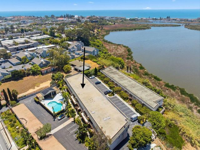 2475 Jefferson Street 103, Carlsbad, CA 92008