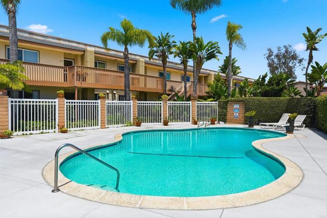 2475 Jefferson Street 103, Carlsbad, CA 92008