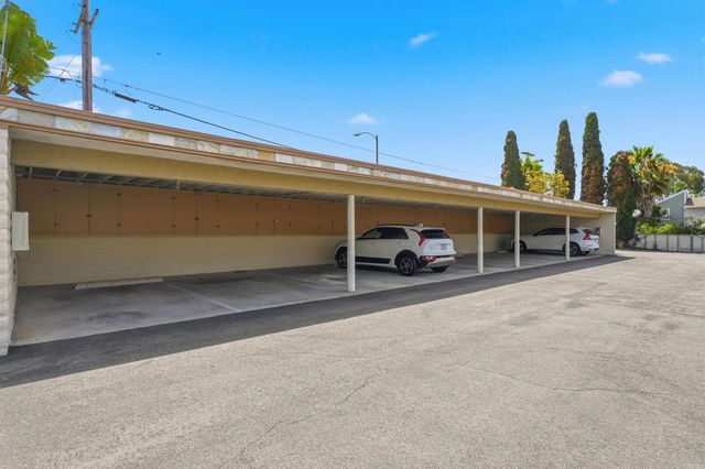 2475 Jefferson Street 103, Carlsbad, CA 92008