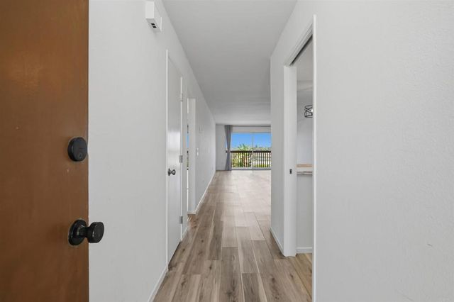 2475 Jefferson Street 103, Carlsbad, CA 92008