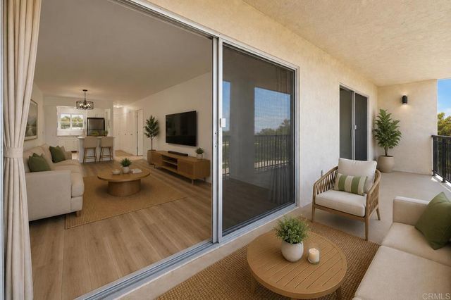 2475 Jefferson Street 103, Carlsbad, CA 92008