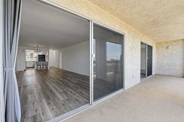 2475 Jefferson Street 103, Carlsbad, CA 92008