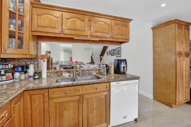 12017 NW 13th St, Pembroke Pines, FL 33026