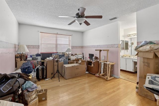 12017 NW 13th St, Pembroke Pines, FL 33026