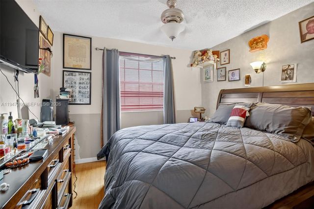 12017 NW 13th St, Pembroke Pines, FL 33026