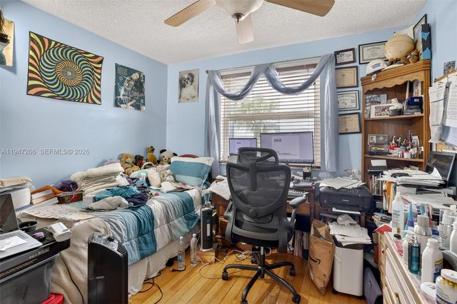 12017 NW 13th St, Pembroke Pines, FL 33026