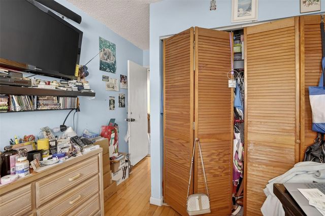 12017 NW 13th St, Pembroke Pines, FL 33026