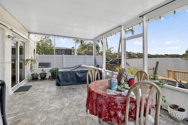 12017 NW 13th St, Pembroke Pines, FL 33026