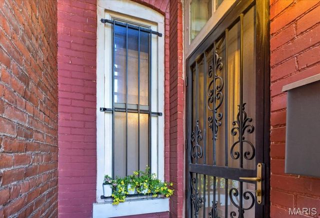 3131 Ohio Avenue, St Louis, MO 63118