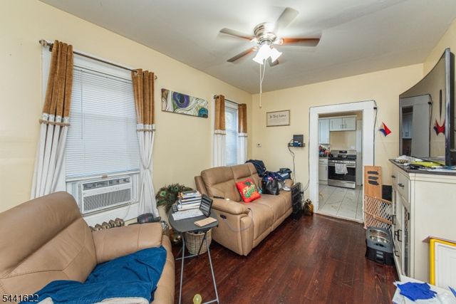 83 Winans Ave, Newark City, NJ 07108