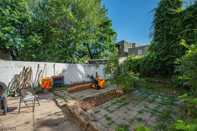 83 Winans Ave, Newark City, NJ 07108