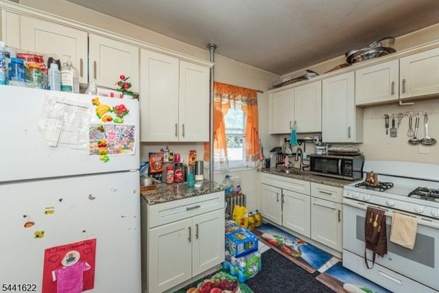 83 Winans Ave, Newark City, NJ 07108