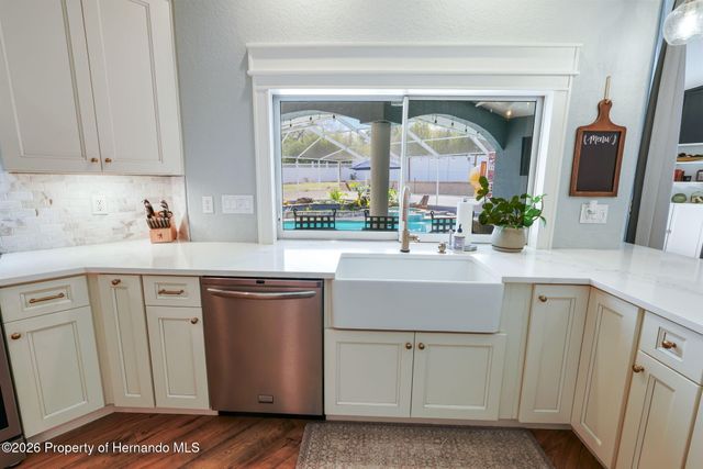 11420 Chalk Farm Road, Spring Hill, FL 34609