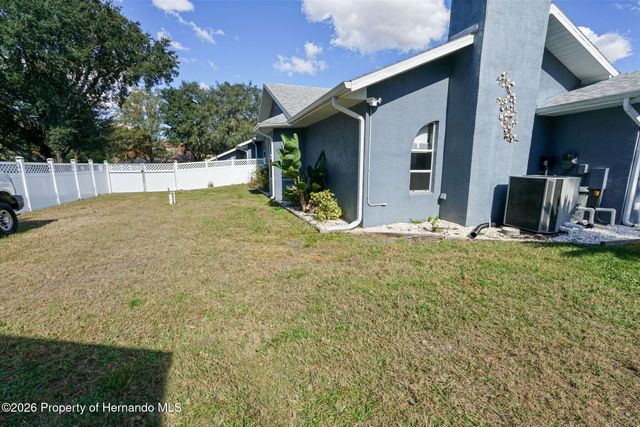 11420 Chalk Farm Road, Spring Hill, FL 34609