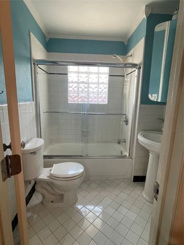 1512 Larkspur Drive, Arlington, TX 76013