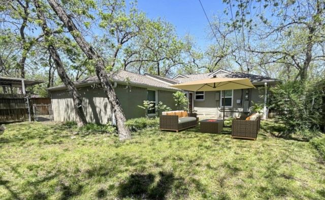 1512 Larkspur Drive, Arlington, TX 76013