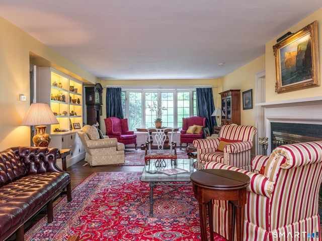 552 Breakneck Hill Road, Middlebury, CT 06762