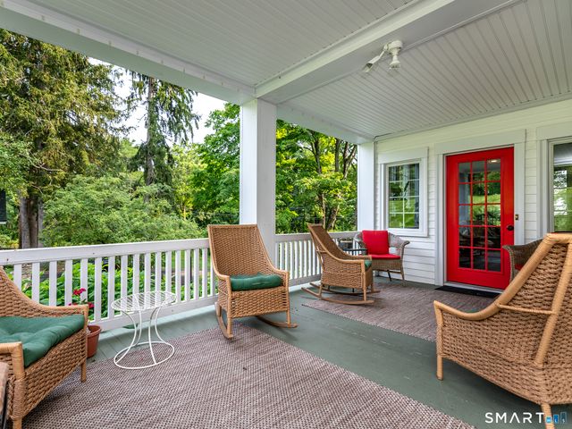 552 Breakneck Hill Road, Middlebury, CT 06762
