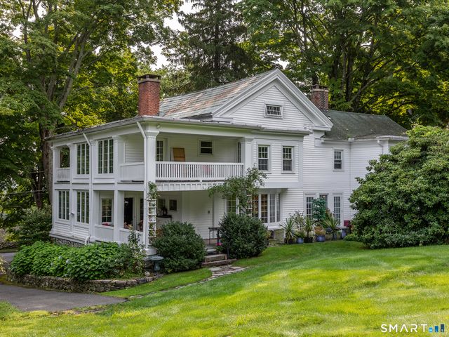 552 Breakneck Hill Road, Middlebury, CT 06762