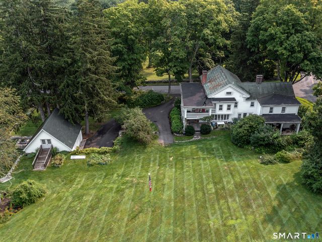 552 Breakneck Hill Road, Middlebury, CT 06762