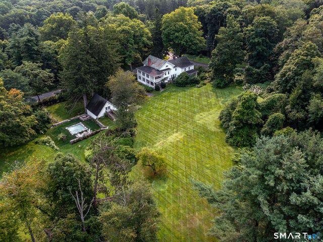 552 Breakneck Hill Road, Middlebury, CT 06762